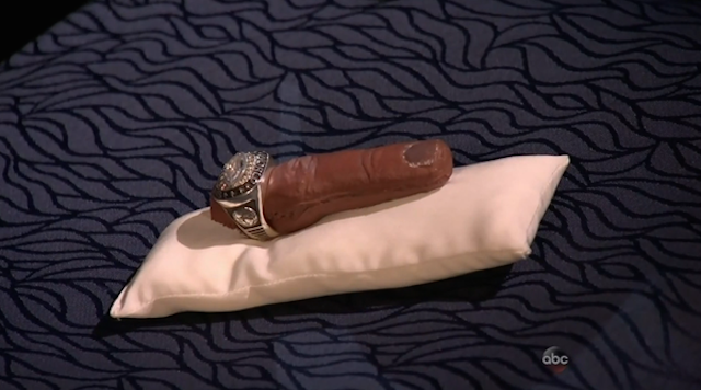 This isn't actually Jason Pierre-Paul's finger