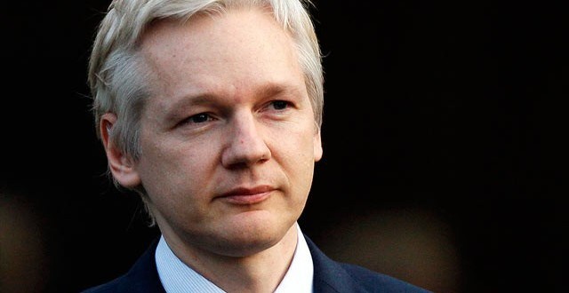 Assange Will Surrender If Legal Bid Fails